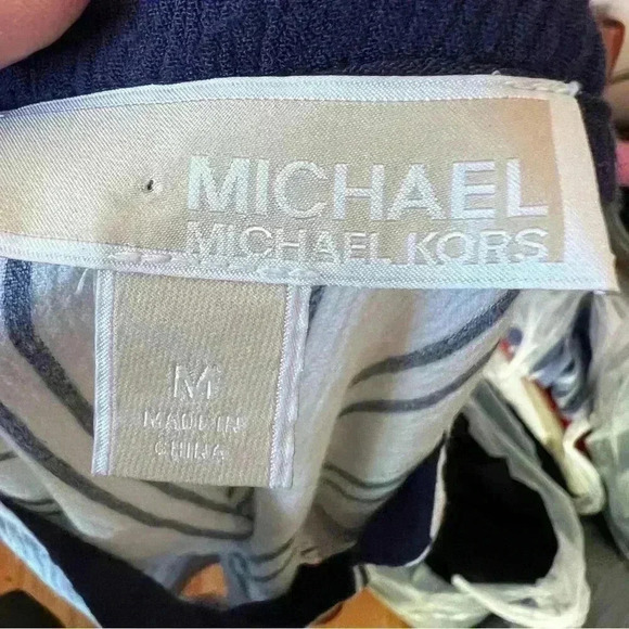 Michael Kors Women's Sz M Striped 3/4 Tied Sleeve Blouse - Picture 5 of 5